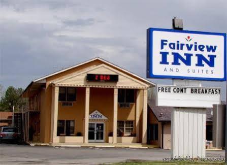 Fairview Inn & Suites Экстерьер фото